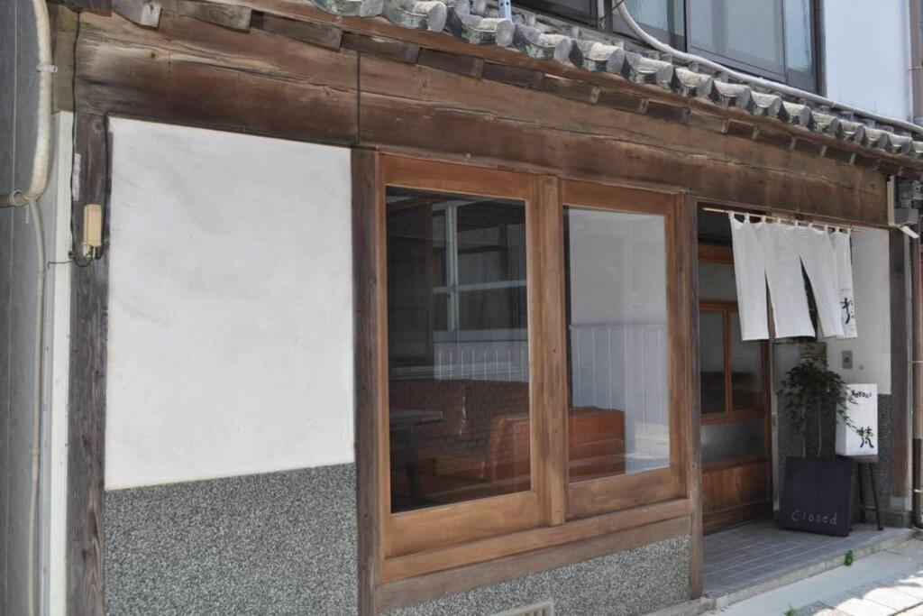 呼子の港路地の古民家一棟貸切宿梵soyogi Карацу Экстерьер фото